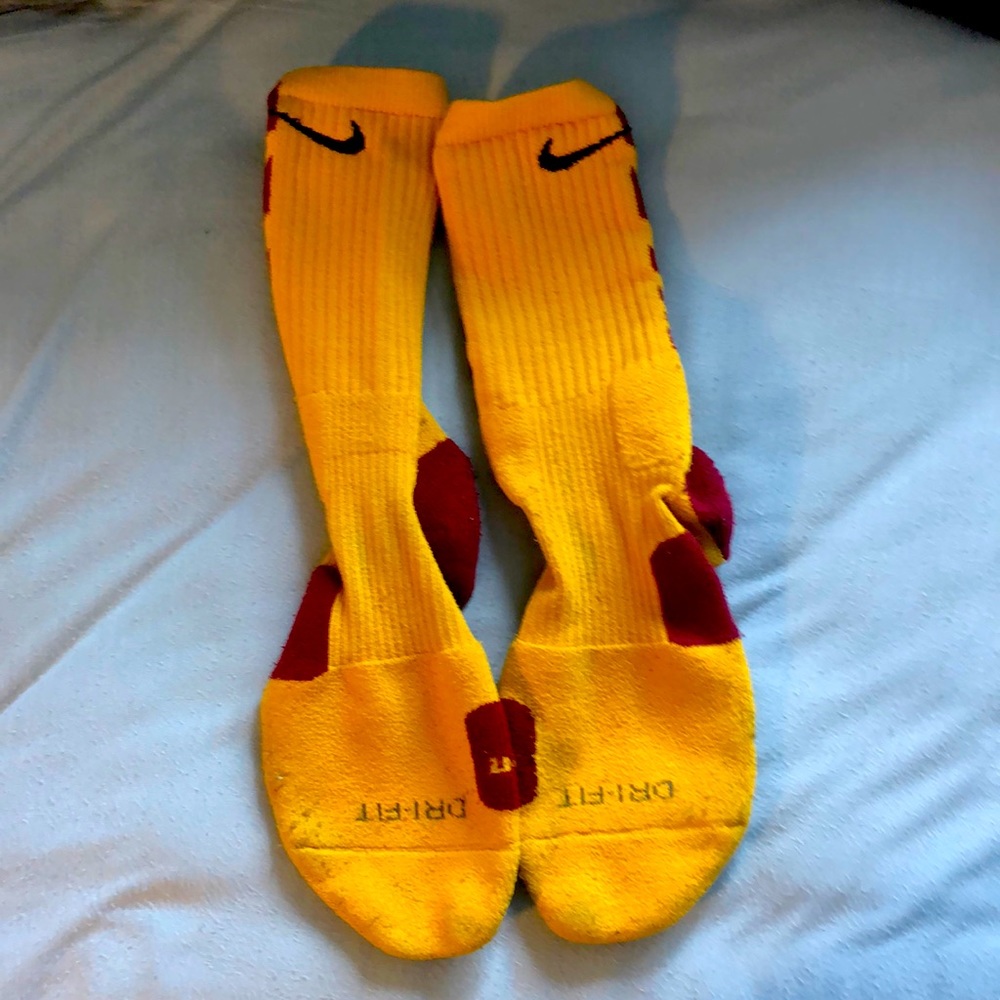 Nike elite sequilizer socks L